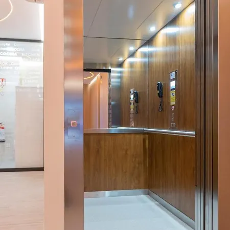 & Kitchen Zorroza ゲストハウス