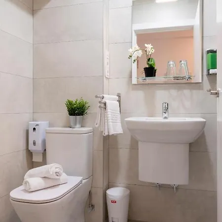 & Kitchen Zorroza بلباو