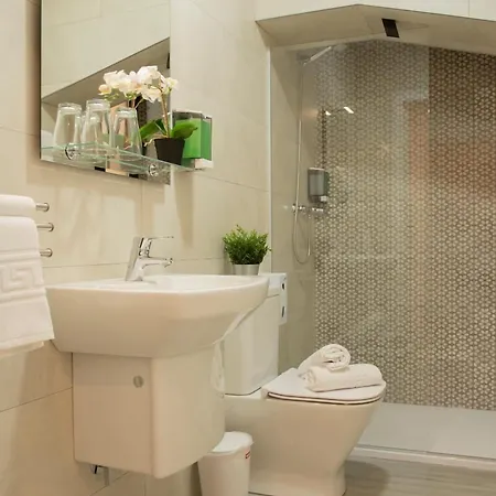 & Kitchen Zorroza بيت ضيافة بلباو