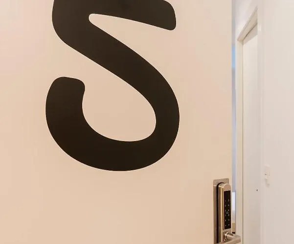 Πανσιόν & Kitchen Zorroza