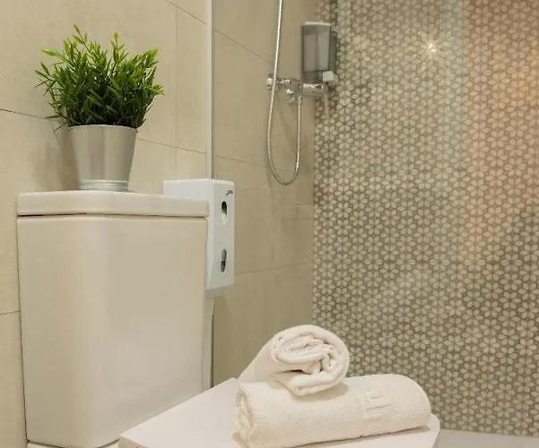 & Kitchen Zorroza Гостевой дом Бильбао