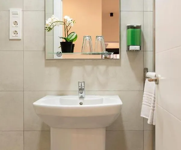 Πανσιόν & Kitchen Zorroza