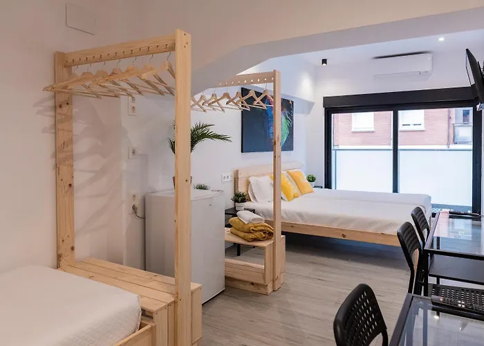 & Kitchen Zorroza Πανσιόν