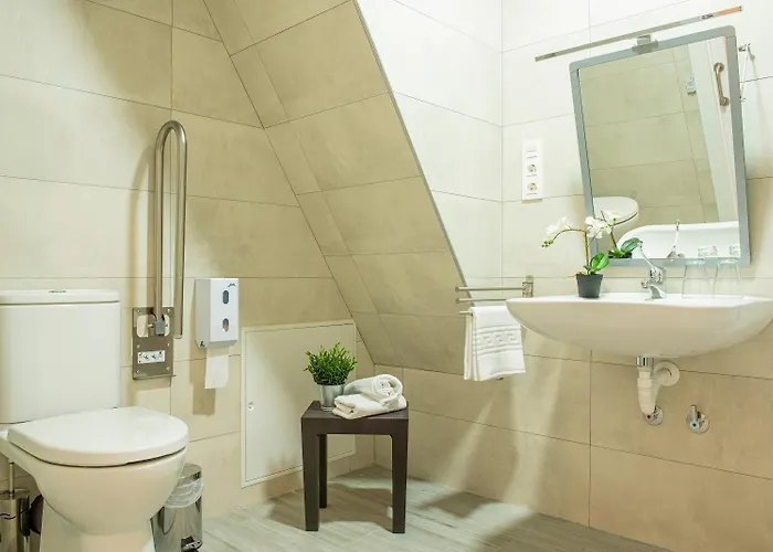 Πανσιόν & Kitchen Zorroza