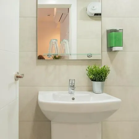 & Kitchen Zorroza 3*