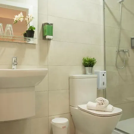 Guest house & Kitchen Zorroza 3*